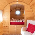 Wellnes Hribek Apartment *